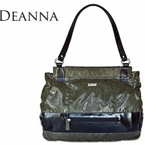 NWOT Miche Prima Deanna